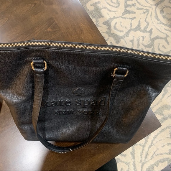 Black Kate Spade purse. Good condition. Well kept. No stains or holes inside. - Picture 4 of 7
